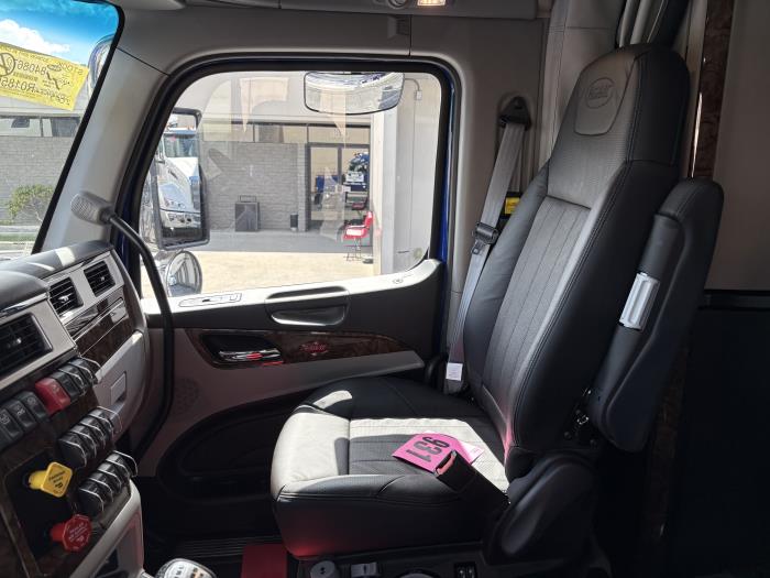 2027 Peterbilt 589-13