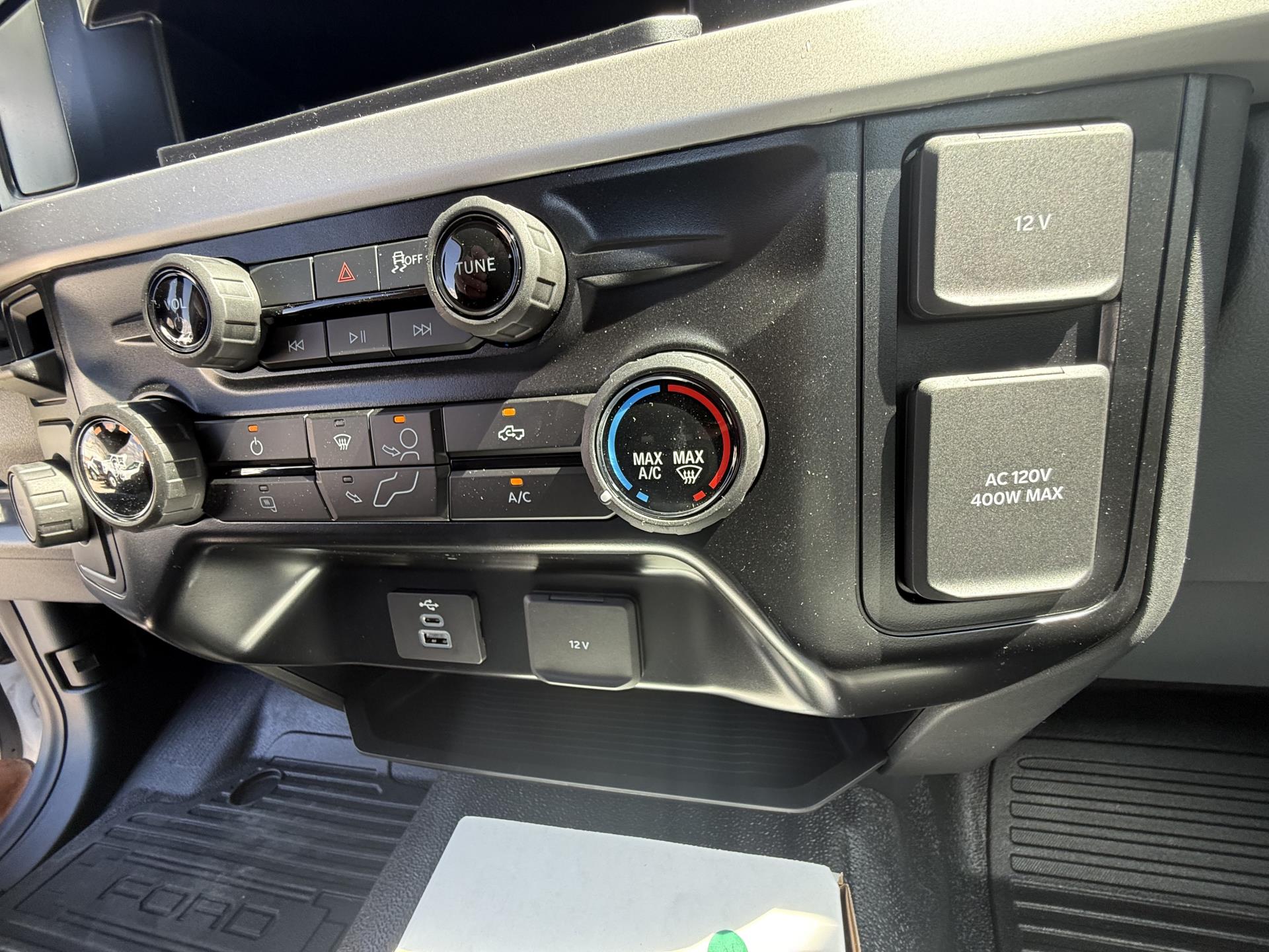 New 2026 Ford F-550 - photo 12