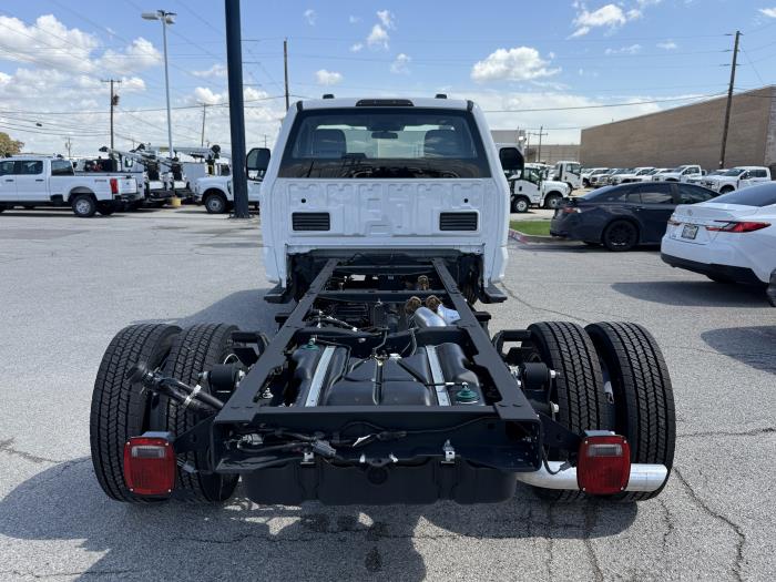 2026 Ford F-550-4