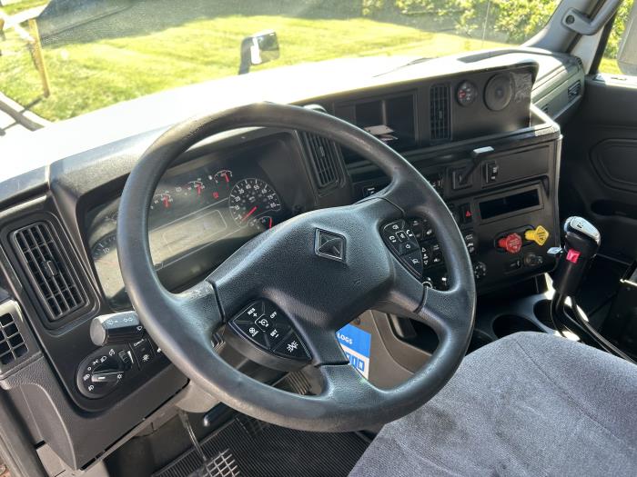 2018 International LT625-10