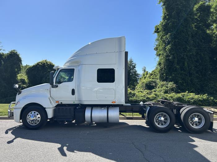 2018 International LT625-3