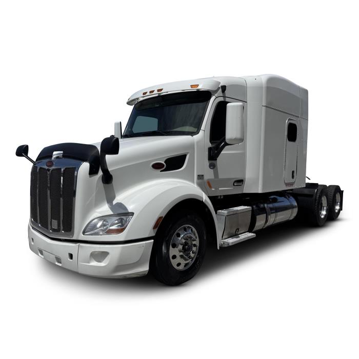 2022 Peterbilt 579-0