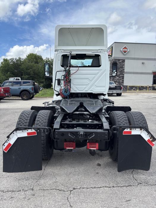 2019 International RH613-1