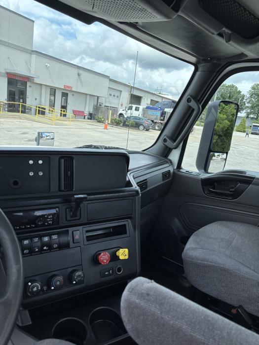 2019 International RH613-5