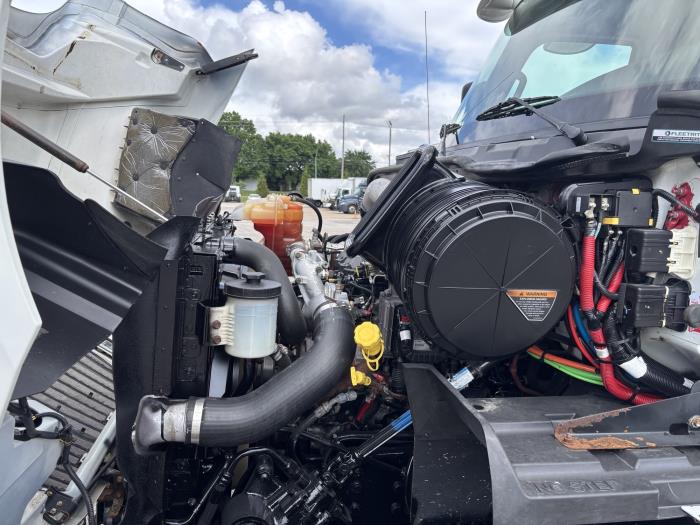 2019 International RH613-14