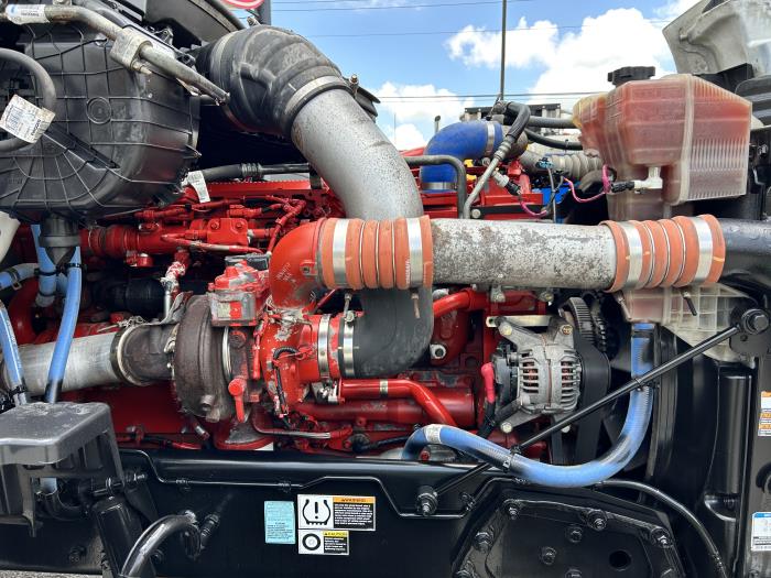 2022 Peterbilt 579-15