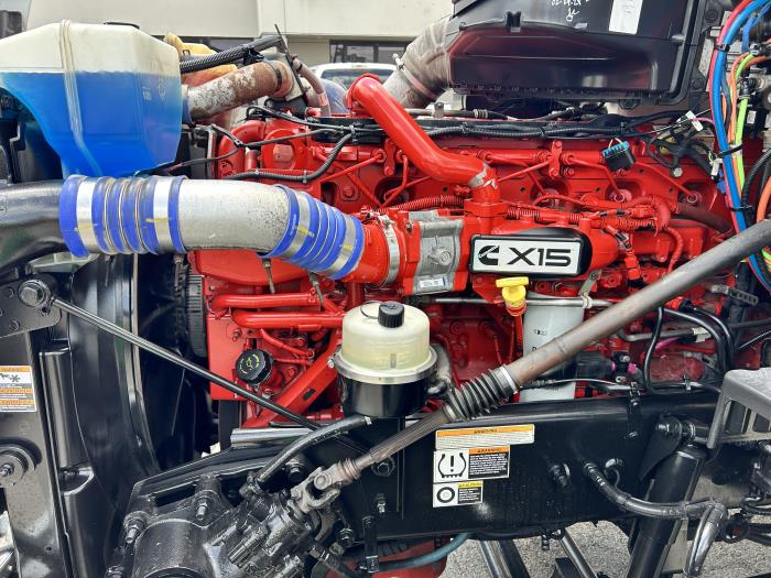 2022 Peterbilt 579-18
