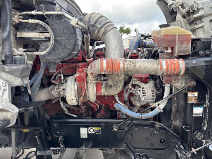 2017 Kenworth T880-5