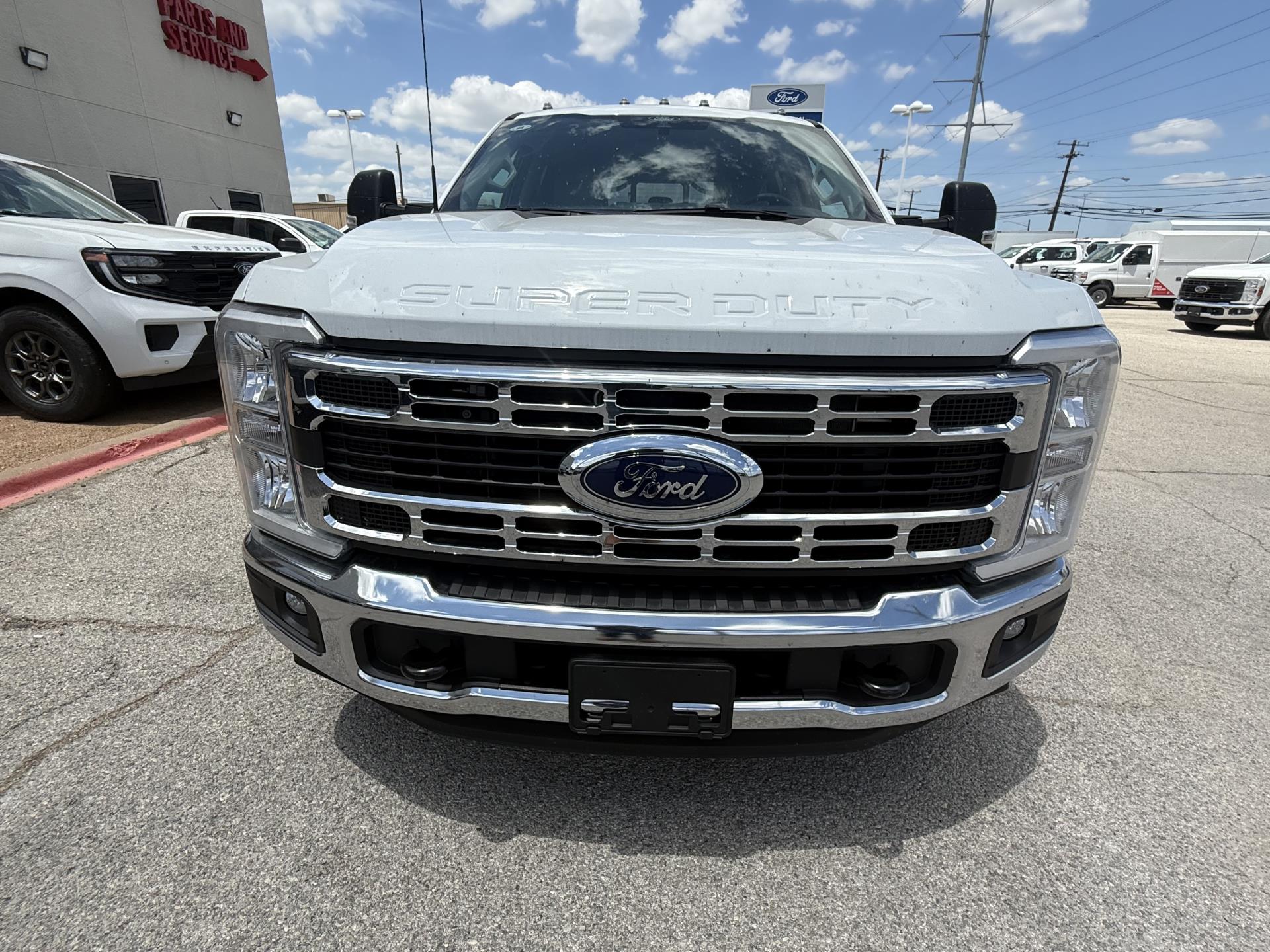 New 2026 Ford F-350 - photo 9