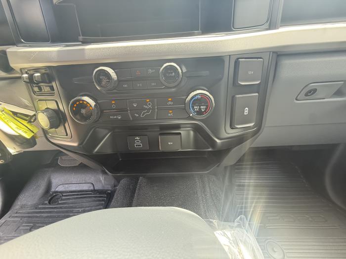 2025 Ford F-350-12