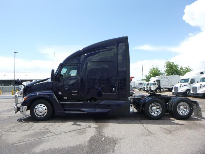 2023 Kenworth T680-1