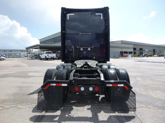 2023 Kenworth T680-3
