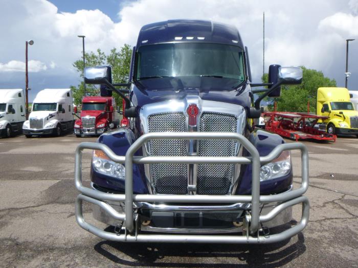 2023 Kenworth T680-8