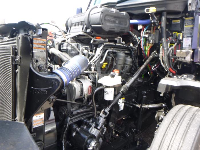 2023 Kenworth T680-26