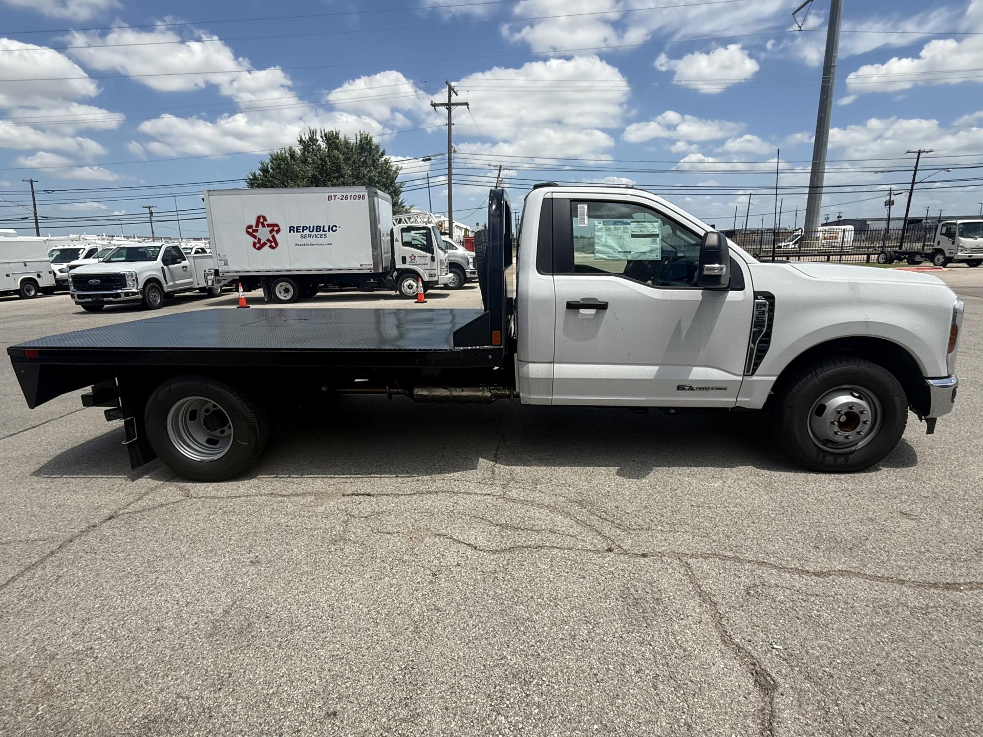 New 2025 Ford F-350 - photo 7