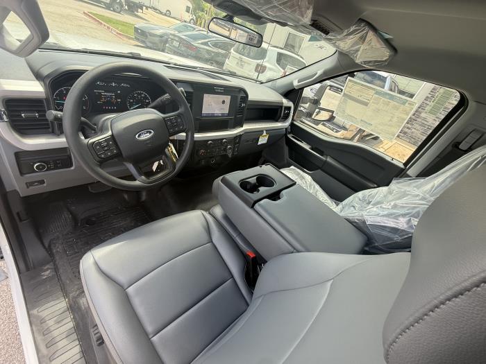 2025 Ford F-350-9