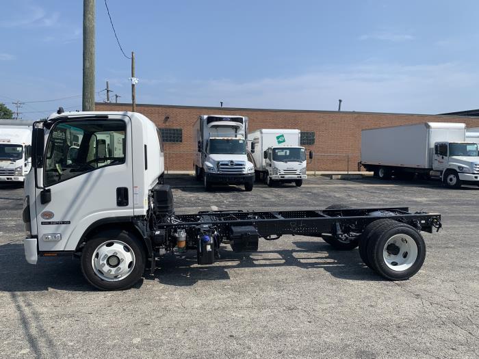 2026 Isuzu NPR-XD-2