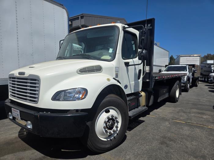 2019 Freightliner Business Class M2 106-0