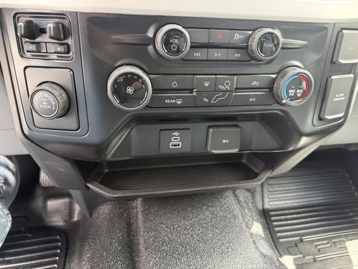 2026 Ford F-350-33