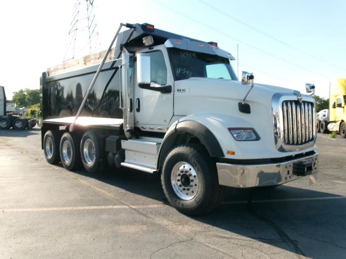 2026 International HX620-2
