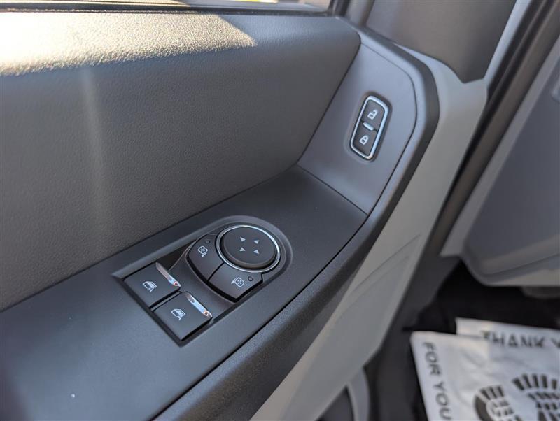New 2026 Ford F-550 - photo 26