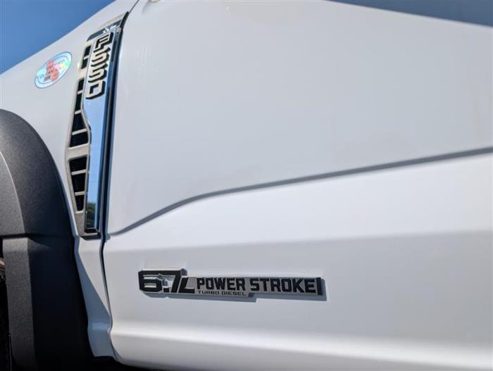 2026 Ford F-550-16