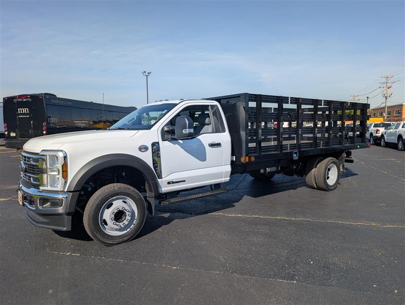 New 2026 Ford F-550 - photo 7