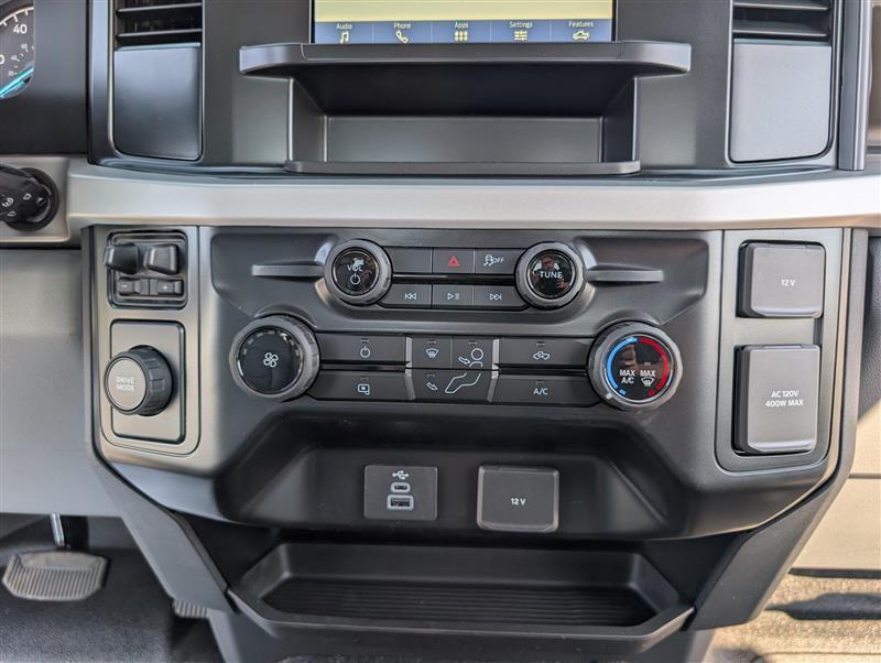 New 2026 Ford F-550 - photo 31