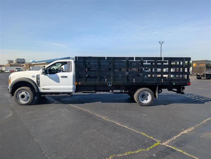 2026 Ford F-550-4