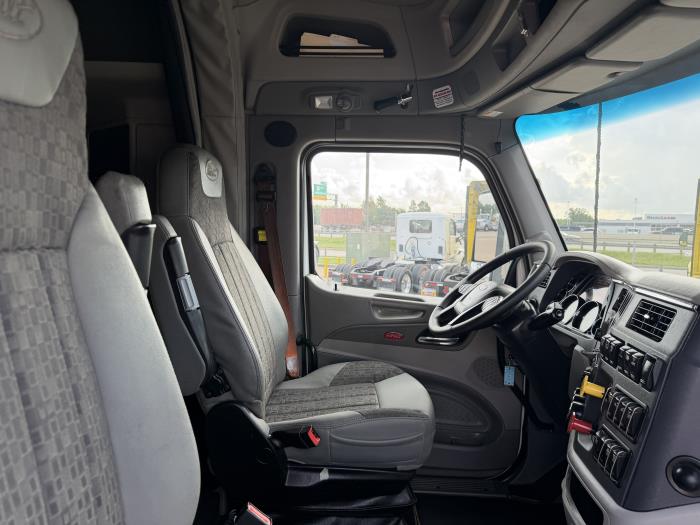 2021 Peterbilt 579-22
