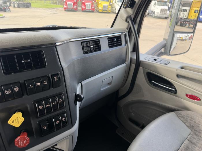 2021 Peterbilt 579-31