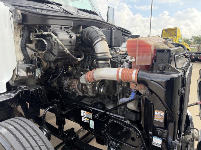 2021 Peterbilt 579-18