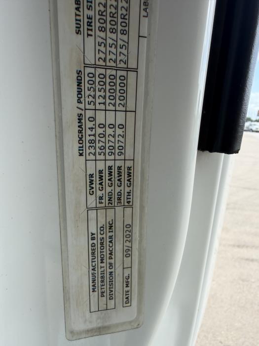 2021 Peterbilt 579-25