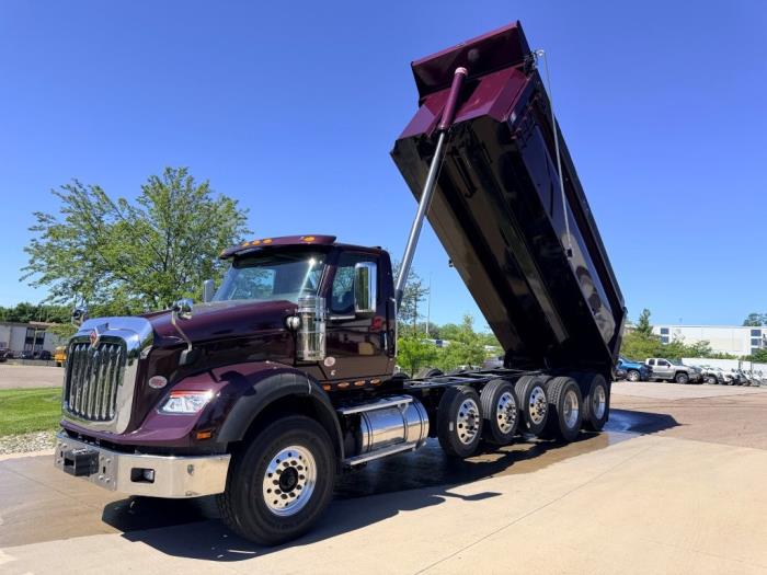 2026 International HX620-8