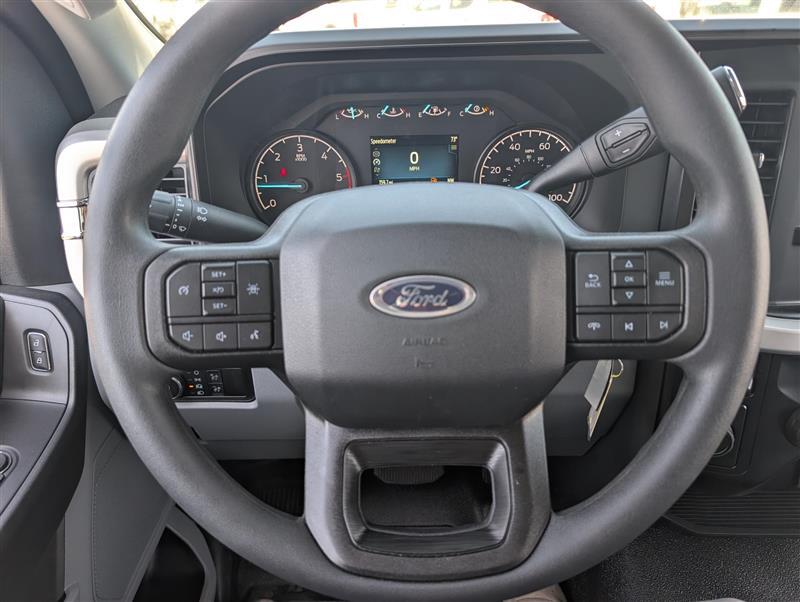 New 2026 Ford F-450 - photo 25