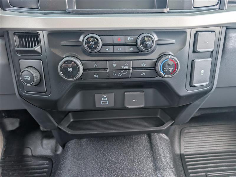 New 2026 Ford F-450 - photo 27