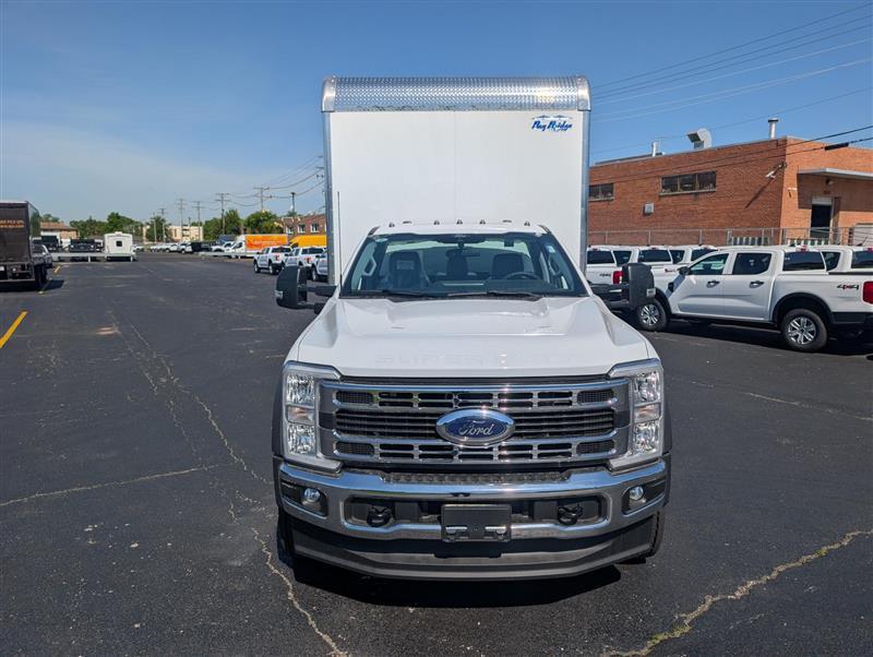 New 2026 Ford F-450 - photo 6