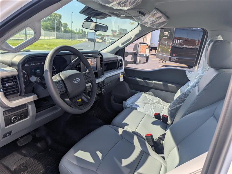 New 2026 Ford F-450 - photo 20