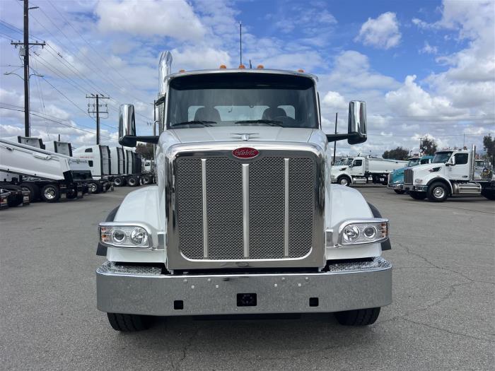 2027 Peterbilt 567-3