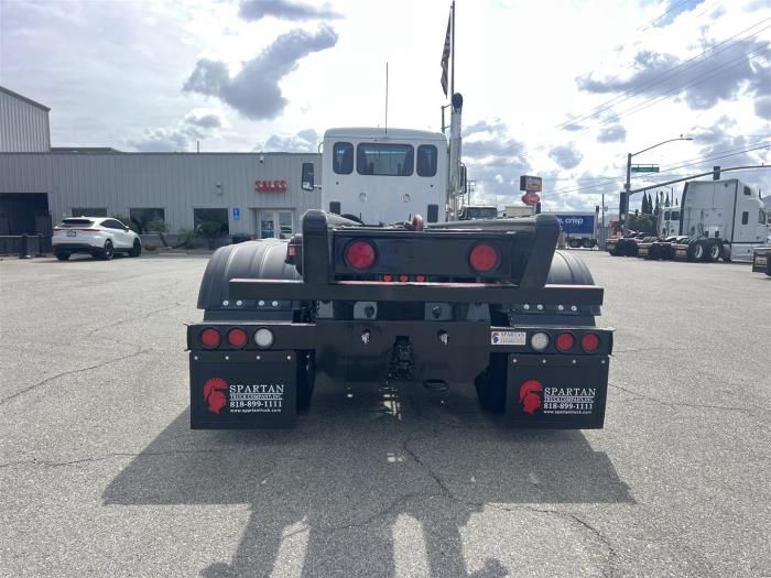 2027 Peterbilt 567-8