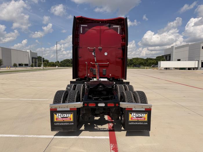 2027 Peterbilt 579-6