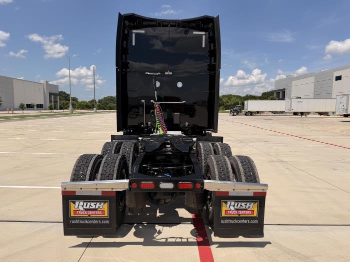2027 Peterbilt 579-6