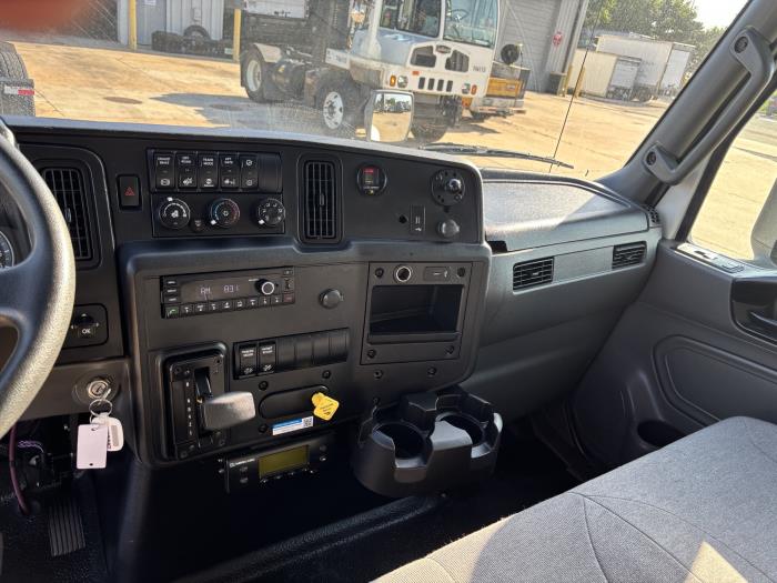 2022 International MV607-12