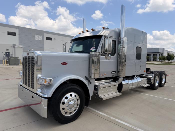 2027 Peterbilt 589-1