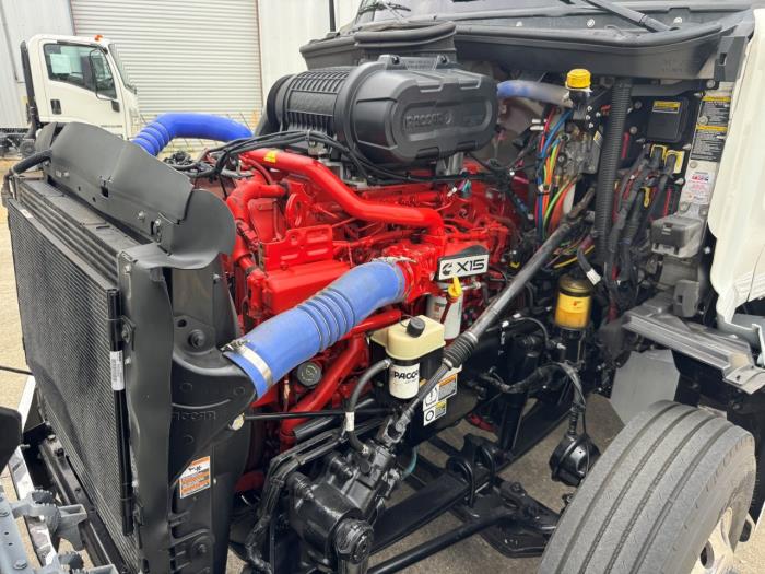 2022 Peterbilt 579-15
