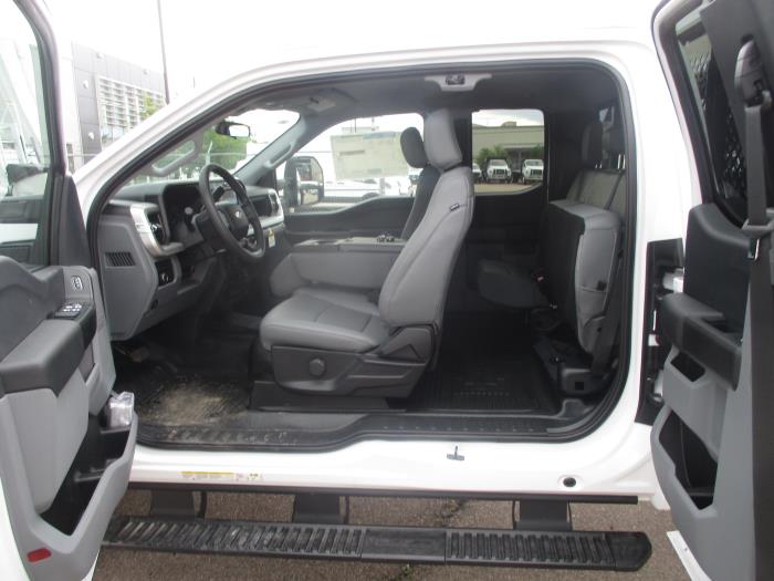 2026 Ford F-450-9