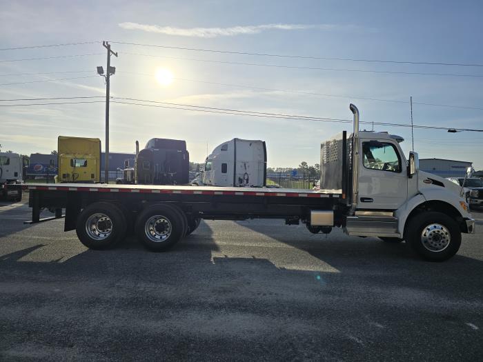 2027 Peterbilt 548-6