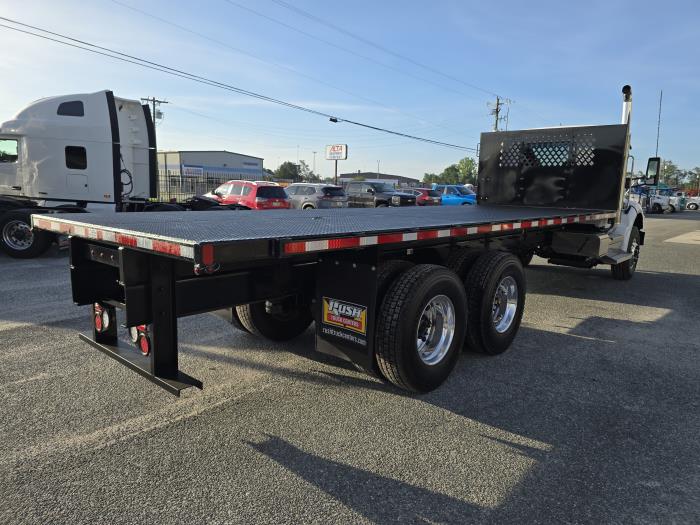 2027 Peterbilt 548-5