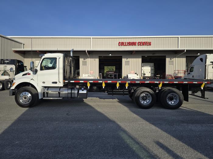 2027 Peterbilt 548-2