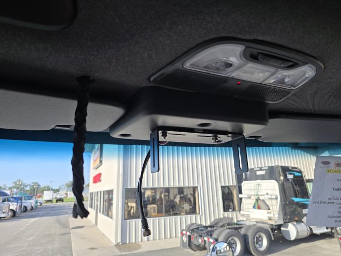 2027 Peterbilt 548-12